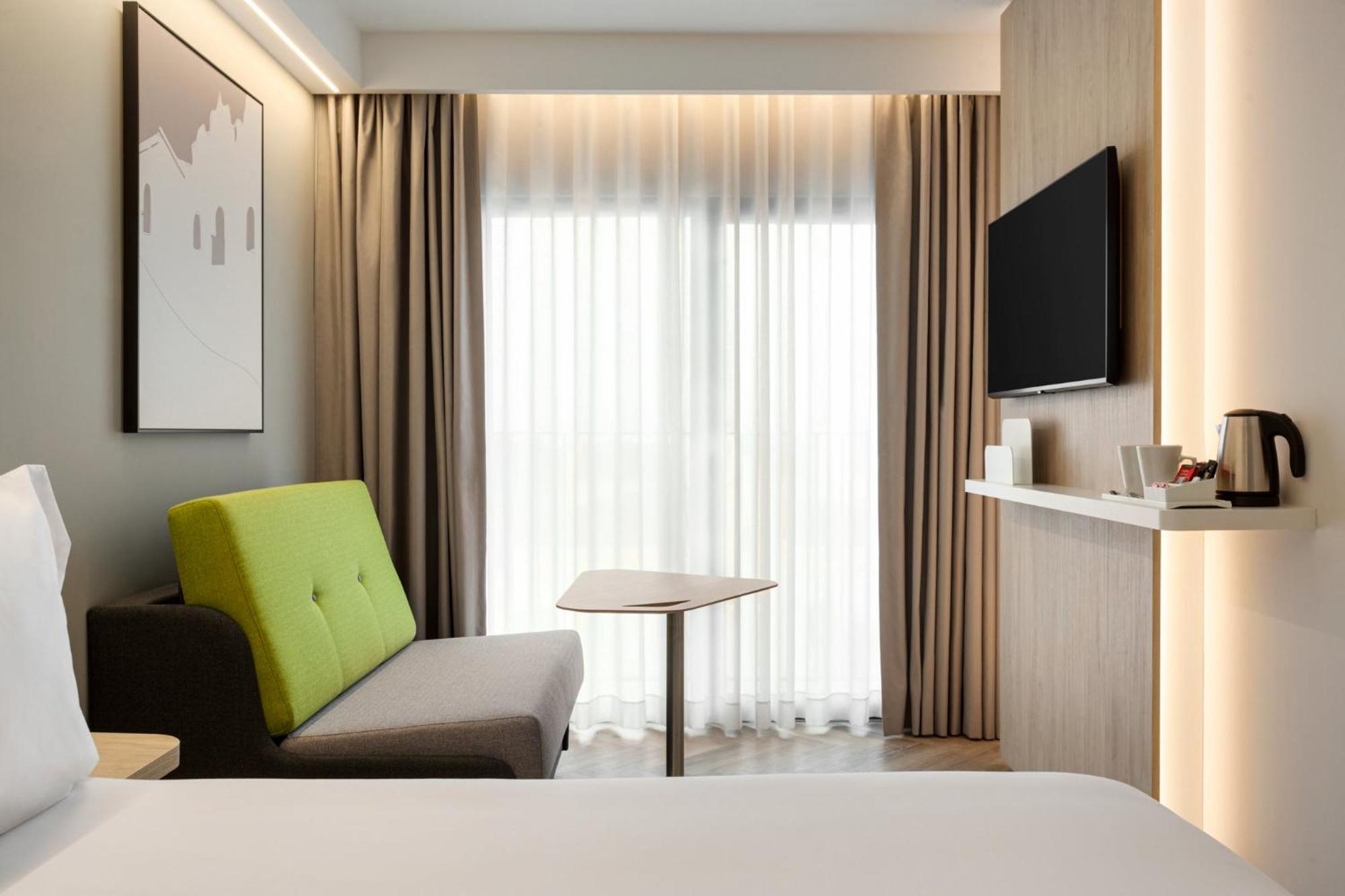 Holiday Inn Express Evora By Ihg Zewnętrze zdjęcie